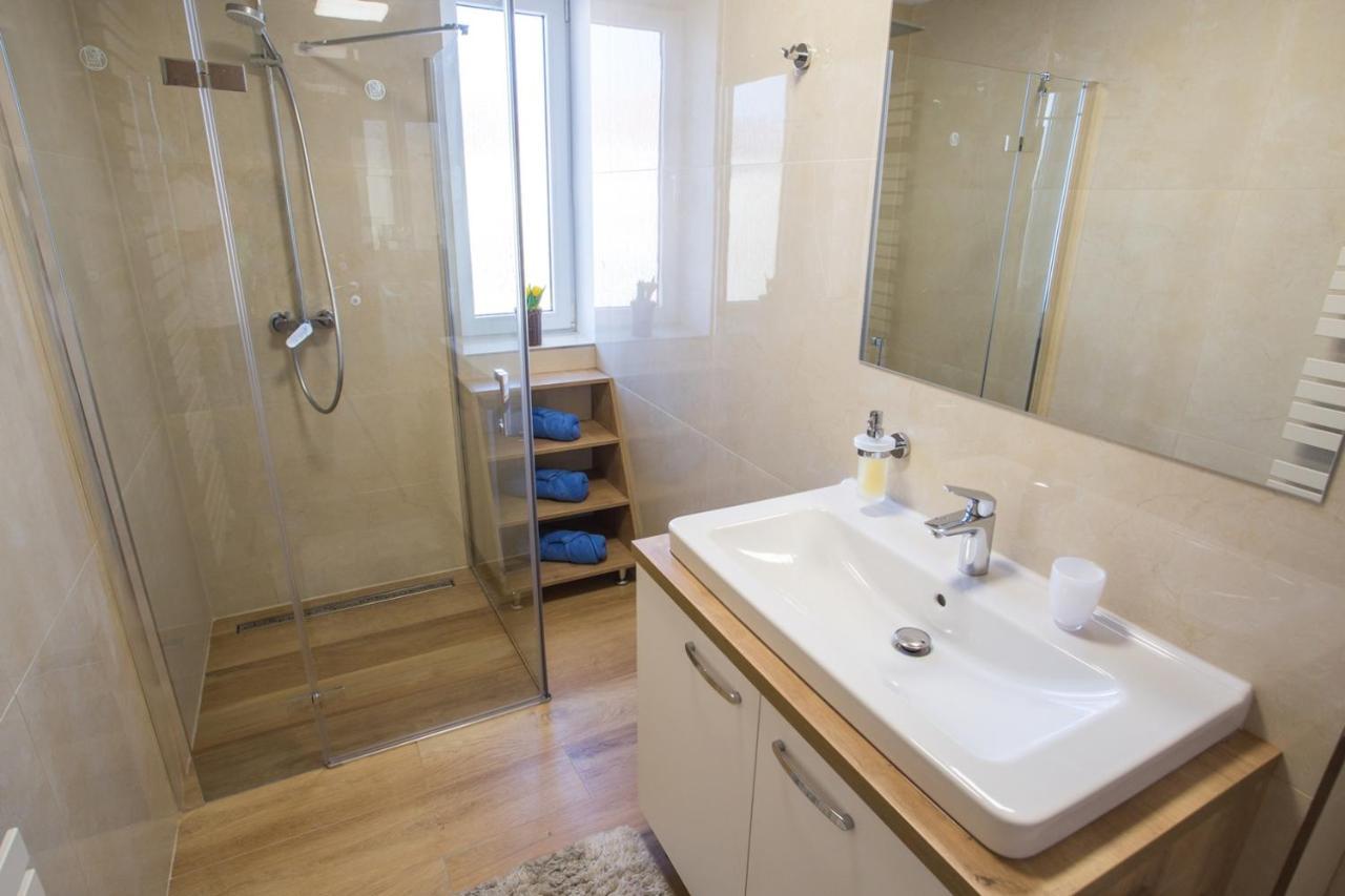 City Apartment Попрад Екстериор снимка